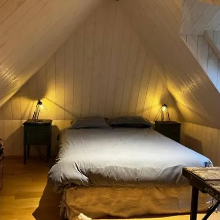 Chaleureuse Ferme Restauree Au Calme Avec Piscine Tatil Evi