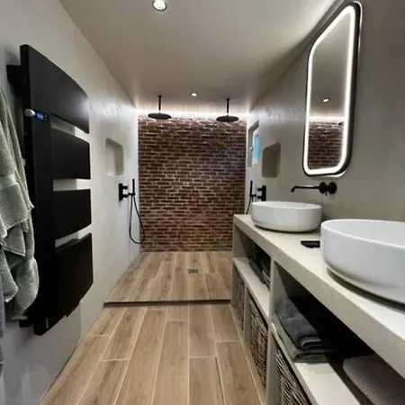 Tatil Evi Chaleureuse Ferme Restauree Au Calme Avec Piscine Fiquefleur-Équainville