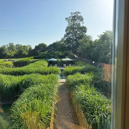Tatil Evi Chaleureuse Ferme Restauree Au Calme Avec Piscine Fiquefleur-Équainville